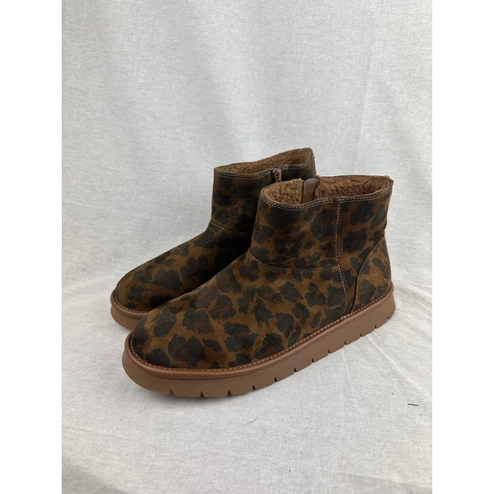 Universal Thread Leopard Print Faux Fur Lined Ankle Boots Brown Size 11 Lug Sole
